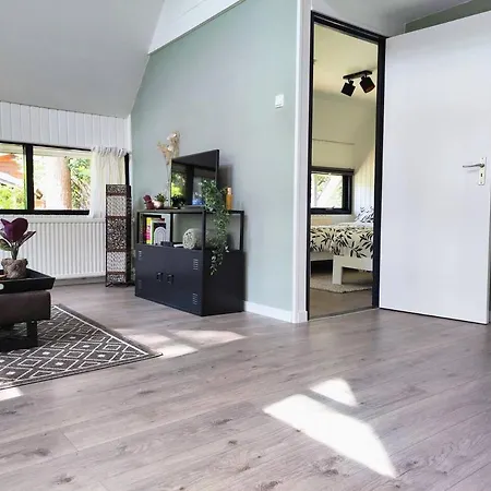 Stylish In The Woods Near National Park With Private Hot Tub Free Wifi And Parking * Meijel